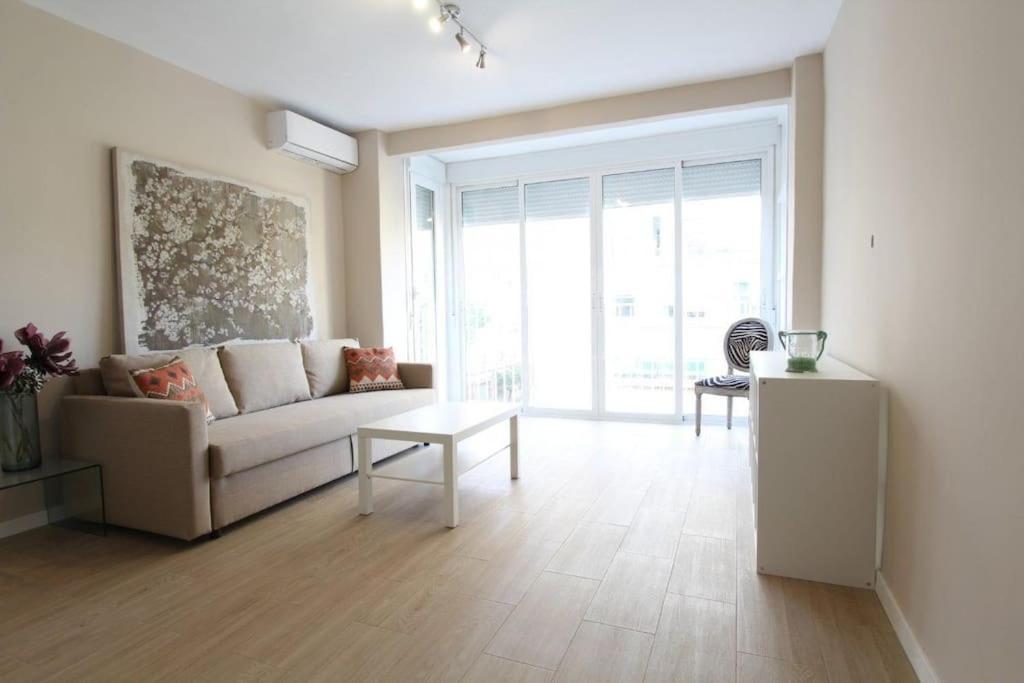 סביליה Apartamento Cuarzo מראה חיצוני תמונה